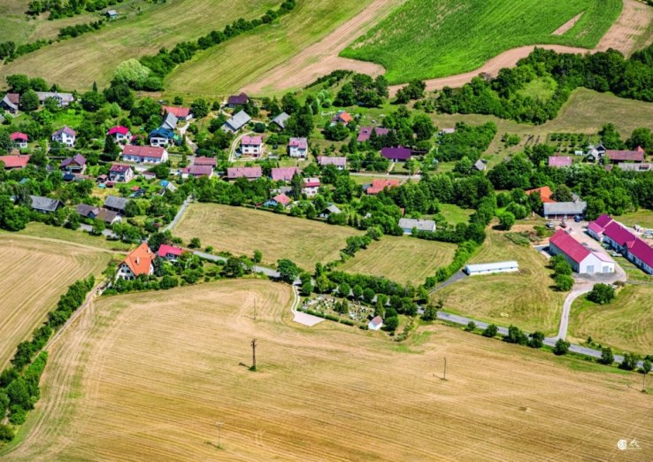 Naše Bradlecká Lhota